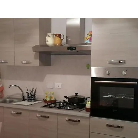 Confortevole E Vicino Al Centro Di